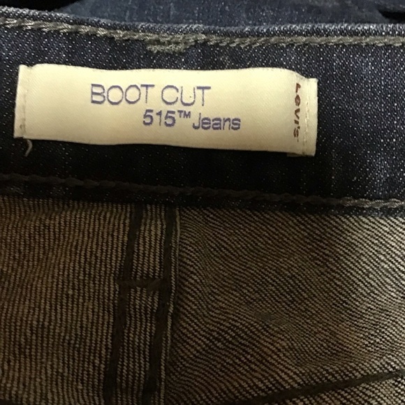 Levi darkwash bootcut 515 jeans - Picture 2 of 8